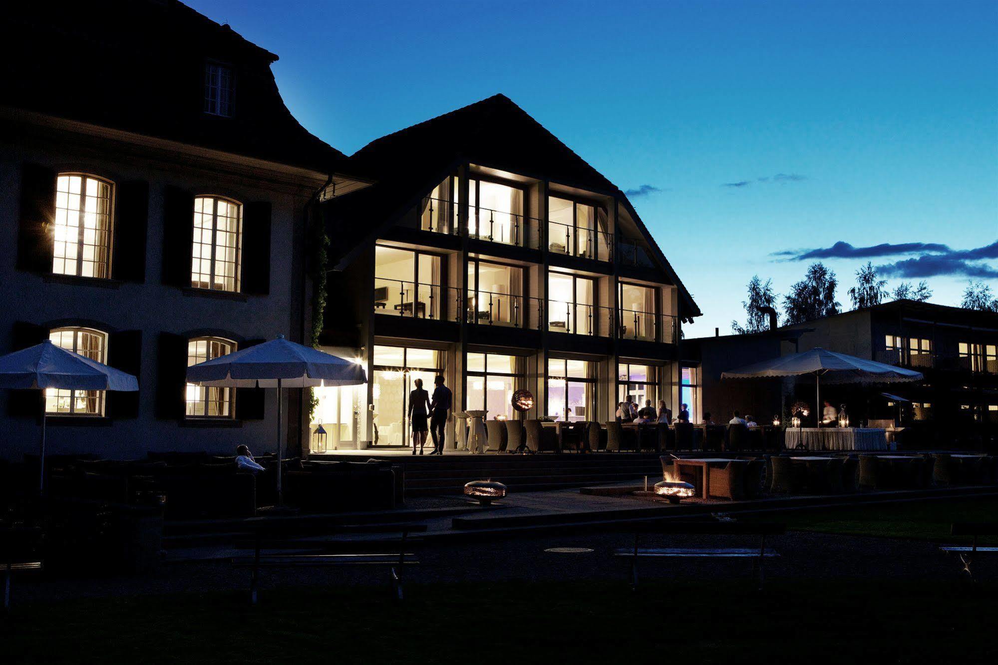 Schloss Huenigen Hotel