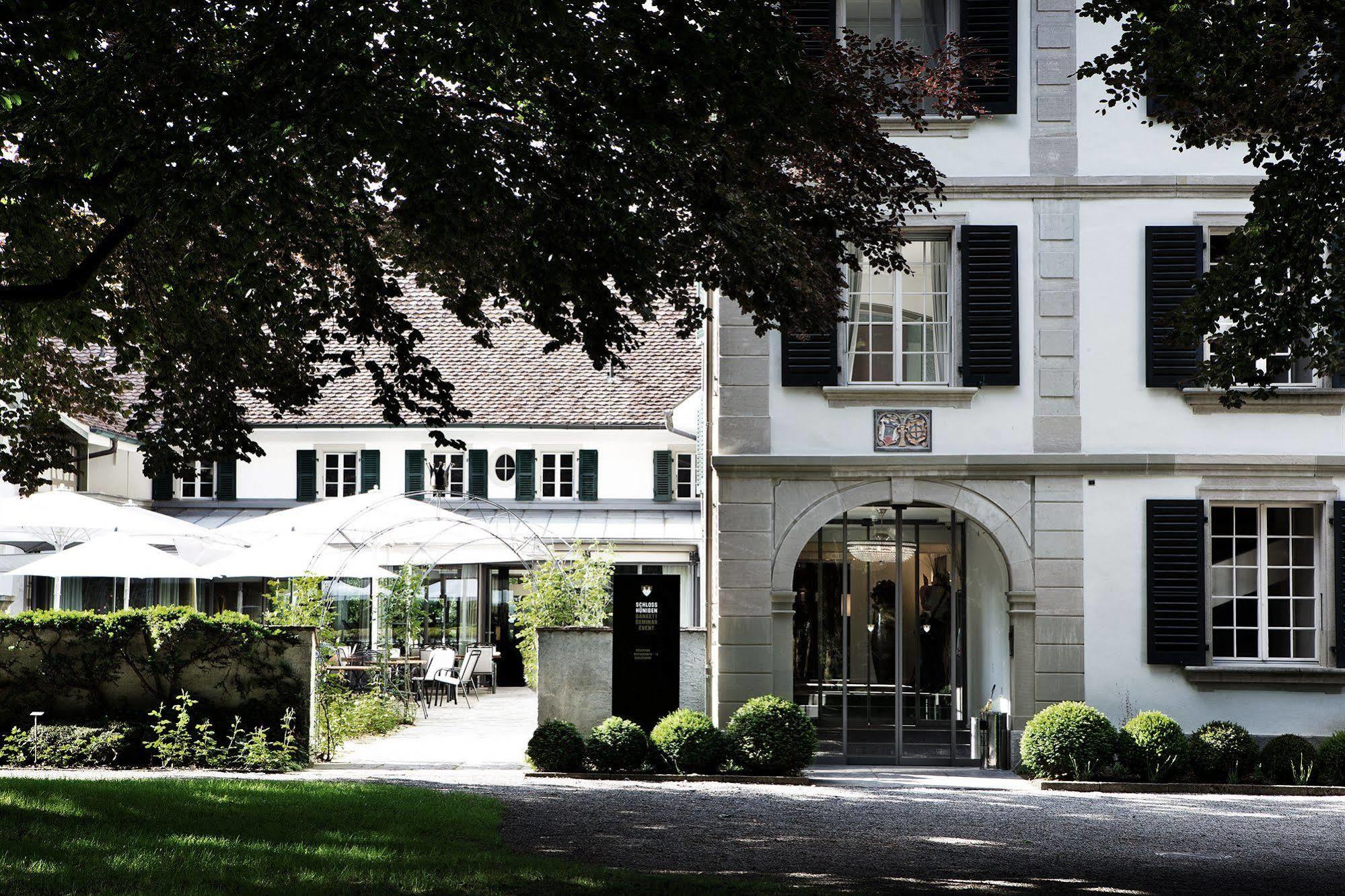 Schloss Huenigen Hotel 4*